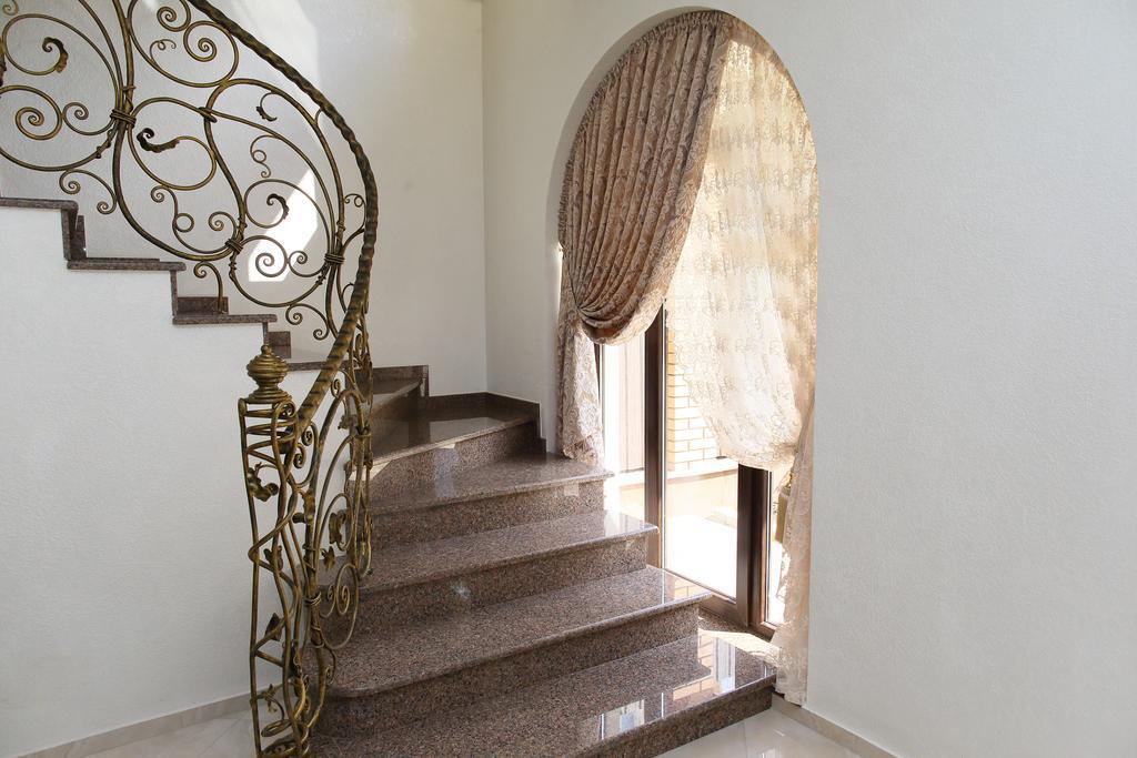 Prima Villa Guest House วินนิตซา ภายนอก รูปภาพ